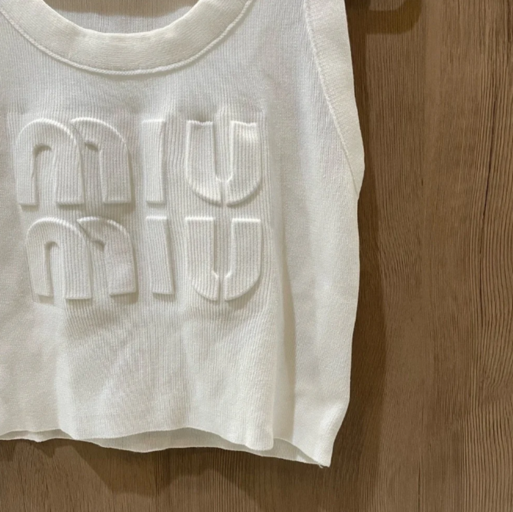 Miu Miu White Embossed Logo Tank Top - Picture 4 of 6